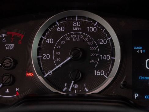 Used 2022 Toyota Corolla LE image 21