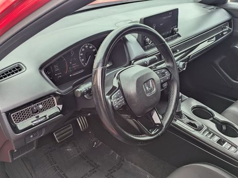 Used 2025 Honda Civic Sport image 16