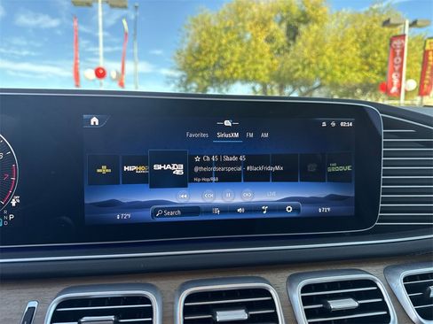 Used 2024 Mercedes-Benz GLE 580 4MATIC image 26