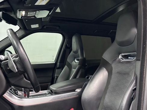 Used 2019 Land Rover Range Rover Sport SVR image 12