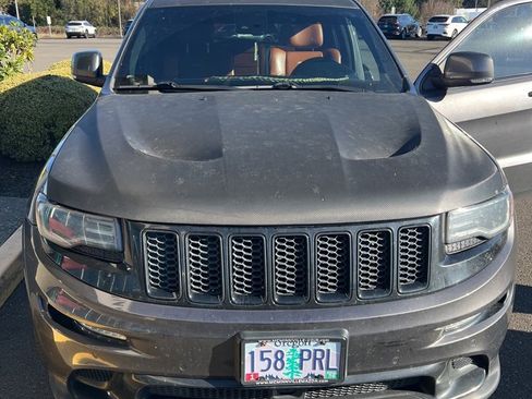 Used 2014 Jeep Grand Cherokee SRT image 1