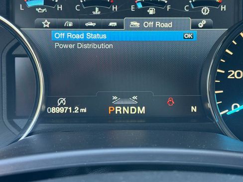 Used 2020 Ford F150 Lariat w/ Equipment Group 502A Luxury AWD/4WD image 17