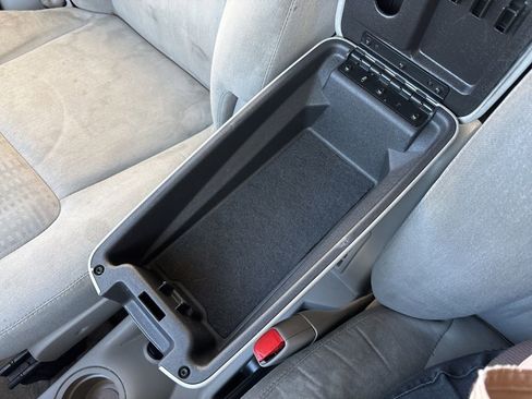 Used 2006 Chevrolet Equinox LS image 35