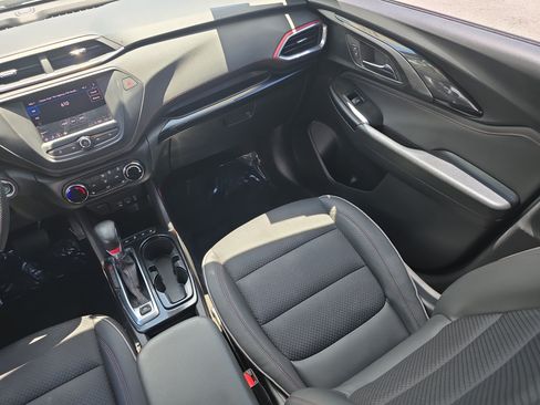 Used 2023 Chevrolet TrailBlazer RS FWD image 20