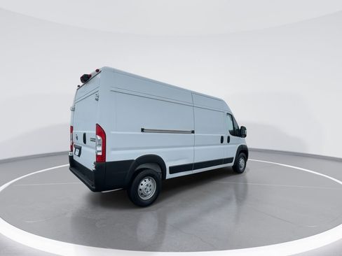 Used 2024 RAM ProMaster 2500 w/ Convenience Group FWD image 8