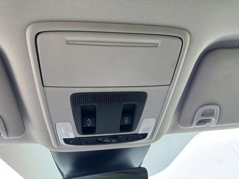 Used 2023 Honda Pilot Touring image 24