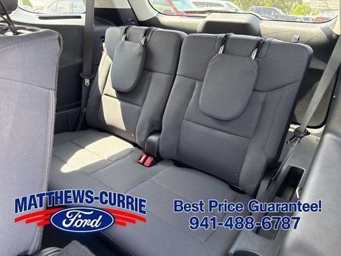 New 2026 Ford Explorer Active RWD image 12