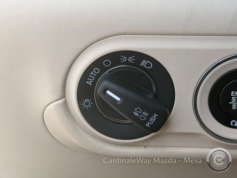 Used 2019 Maserati Levante GranLusso AWD/4WD image 19