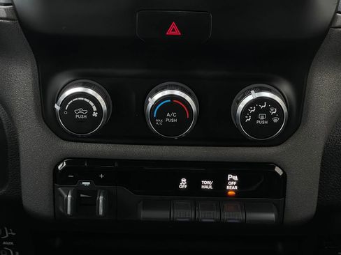 Used 2020 RAM 2500 Tradesman w/ Bed Utility Group image 21