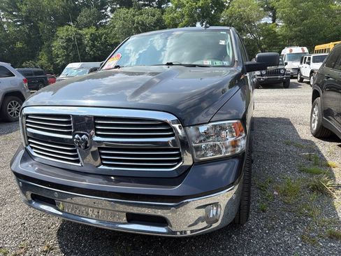 Used 2017 RAM 1500 Big Horn AWD/4WD image 2