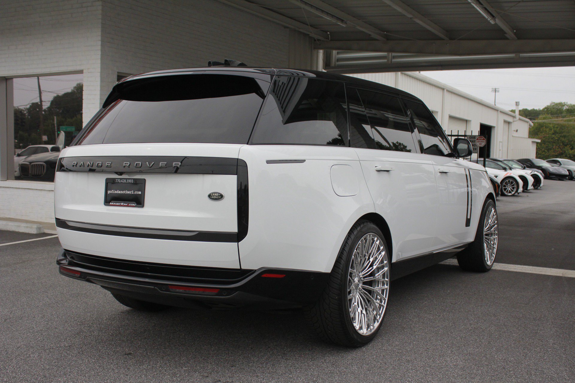 Used 2023 Land Rover Range Rover Long Wheelbase Autobiography AWD/4WD image 52