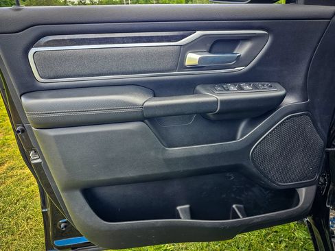 Used 2020 RAM 1500 Big Horn AWD/4WD image 10