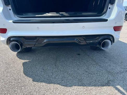 Used 2019 Jeep Grand Cherokee SRT AWD/4WD image 34