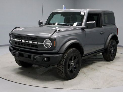 Certified 2024 Ford Bronco Black Diamond image 5