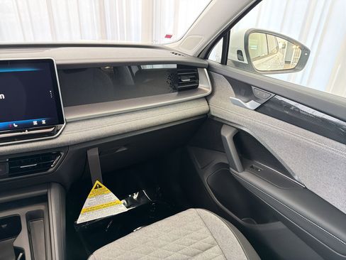 New 2026 Volkswagen Tiguan S FWD image 27
