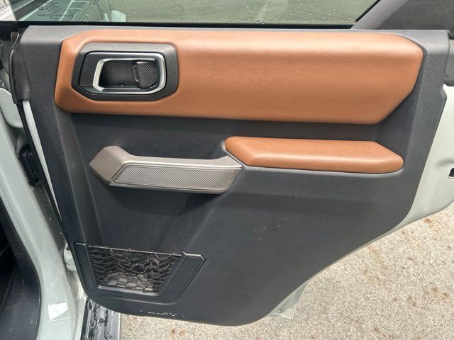 Used 2022 Ford Bronco Outer Banks AWD/4WD image 46