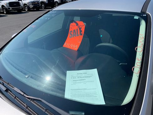 Used 2016 Ford Focus SE FWD image 4