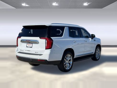 Used 2022 GMC Yukon SLT AWD/4WD image 9