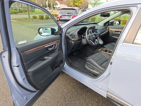 Used 2022 Honda CR-V Touring image 10