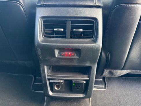 Used 2019 Ford Edge ST w/ Equipment Group 401A AWD/4WD image 41