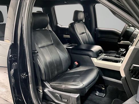 Used 2018 Ford F150 Lariat w/ Equipment Group 502A Luxury image 28