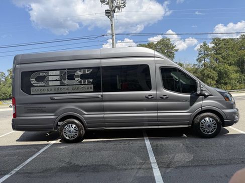 Used 2023 Ford Transit 250 148 High Roof Extended AWD image 11