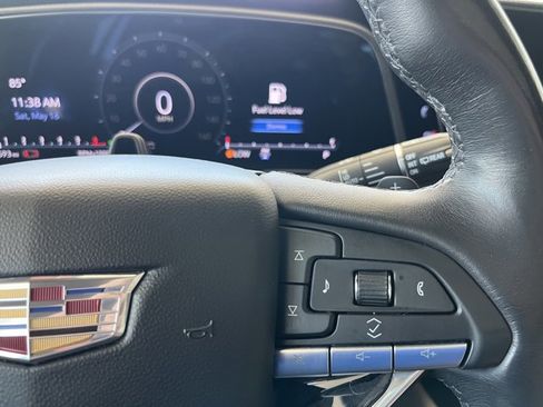 Used 2023 Cadillac Escalade Premium Luxury w/ Performance Package AWD/4WD image 23