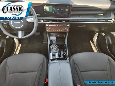 Used 2026 Hyundai Tucson SEL Plus FWD image 2