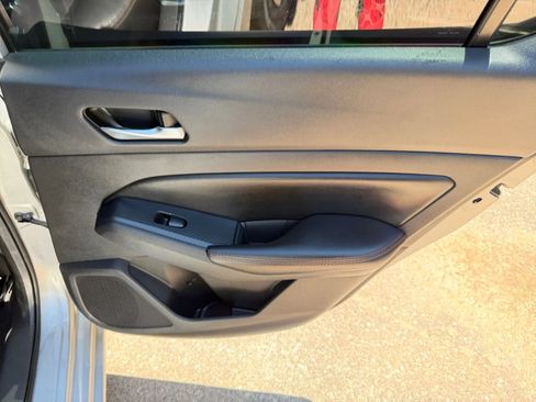 Used 2020 Nissan Altima 2.5 SR FWD image 29