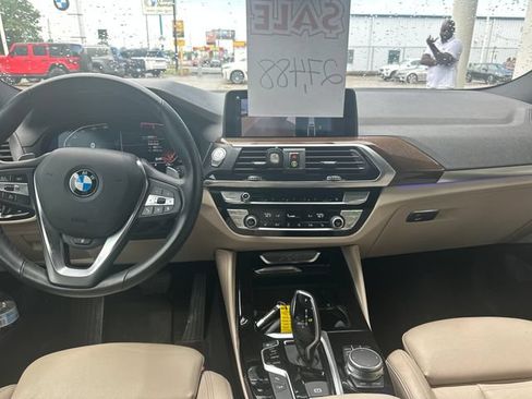 Used 2021 BMW X4 xDrive30i AWD/4WD image 11