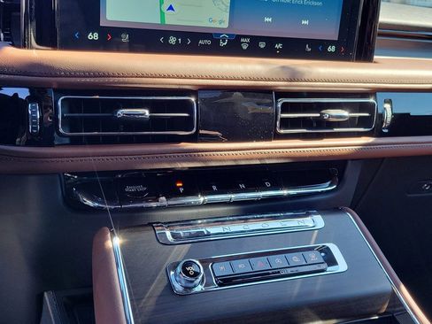 New 2026 Lincoln Aviator Reserve AWD/4WD image 27