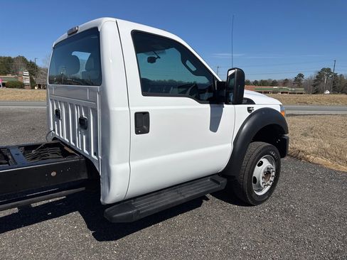 Used 2014 Ford F450 XL image 3