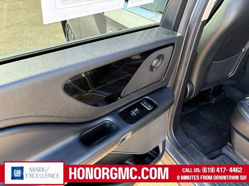 Used 2022 Lincoln Aviator Reserve w/ Equipment Group 201A image 23