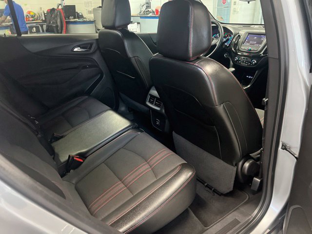 Used 2023 Chevrolet Equinox RS AWD/4WD image 14
