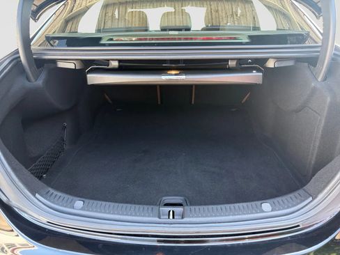 Used 2017 Mercedes-Benz E 300 4MATIC w/ Premium 1 Package image 16