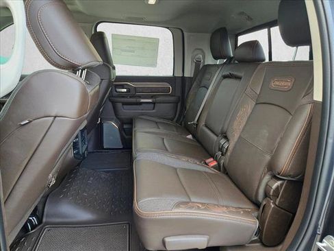 New 2026 RAM 2500 Limited image 16