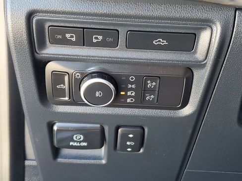 Used 2021 Ford F150 Lariat AWD/4WD image 22