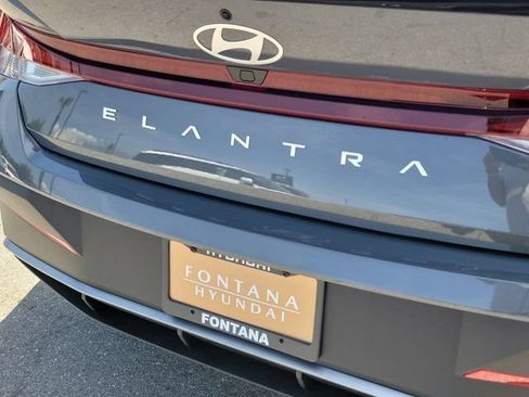 New 2026 Hyundai Elantra SEL Sport FWD image 29