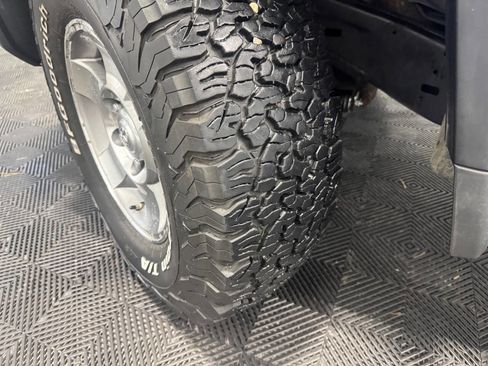 Used 2008 Toyota FJ Cruiser 4WD image 35