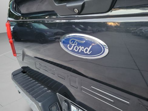 Used 2019 Ford F150 XLT w/ Equipment Group 302A Luxury AWD/4WD image 31