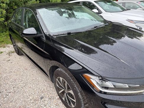 Used 2025 Volkswagen Jetta S FWD image 9
