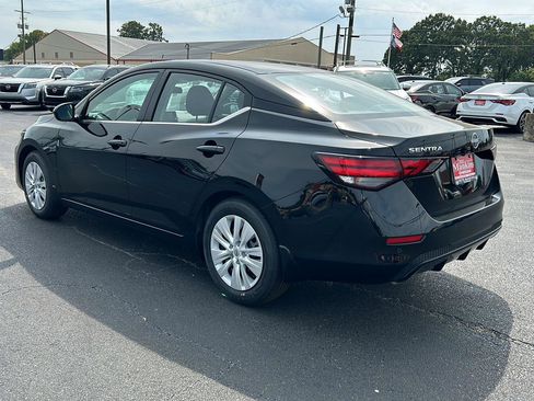 New 2025 Nissan Sentra S image 4