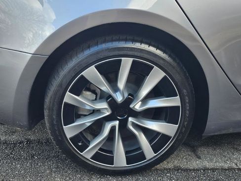 Used 2025 Tesla Model 3 Long Range image 20