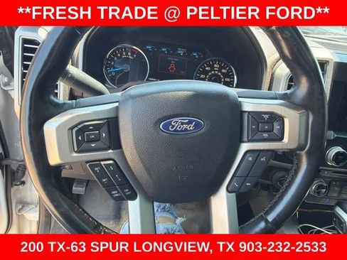 Used 2017 Ford F150 Platinum w/ Equipment Group 701A Luxury AWD/4WD image 9