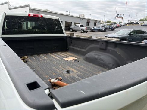 Certified 2024 RAM 2500 Tradesman w/ Chrome Appearance Group AWD/4WD image 12