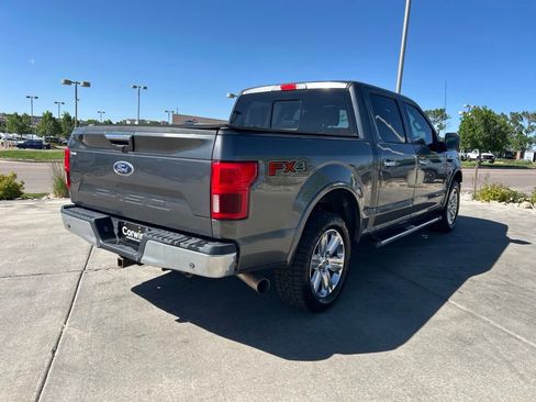 Used 2018 Ford F150 Lariat w/ Equipment Group 502A Luxury AWD/4WD image 9