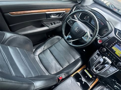 Used 2020 Honda CR-V Touring image 29