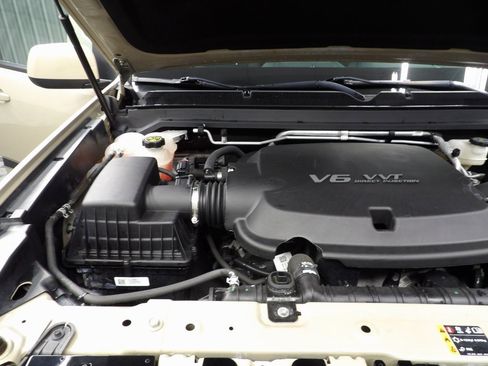 Used 2021 Chevrolet Colorado ZR2 w/ Colorado ZR2 Bison Edition image 29