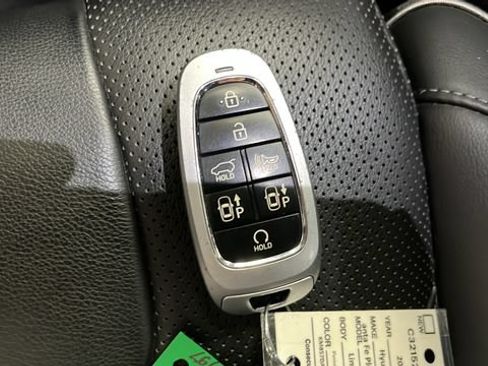 Used 2023 Hyundai Santa Fe Limited AWD/4WD image 39