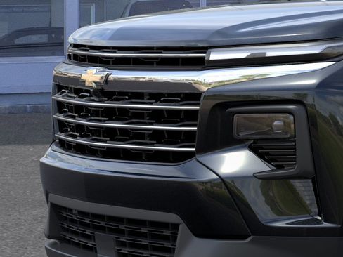 New 2026 Chevrolet Traverse LT w/ Sun and Wheel Package FWD image 15